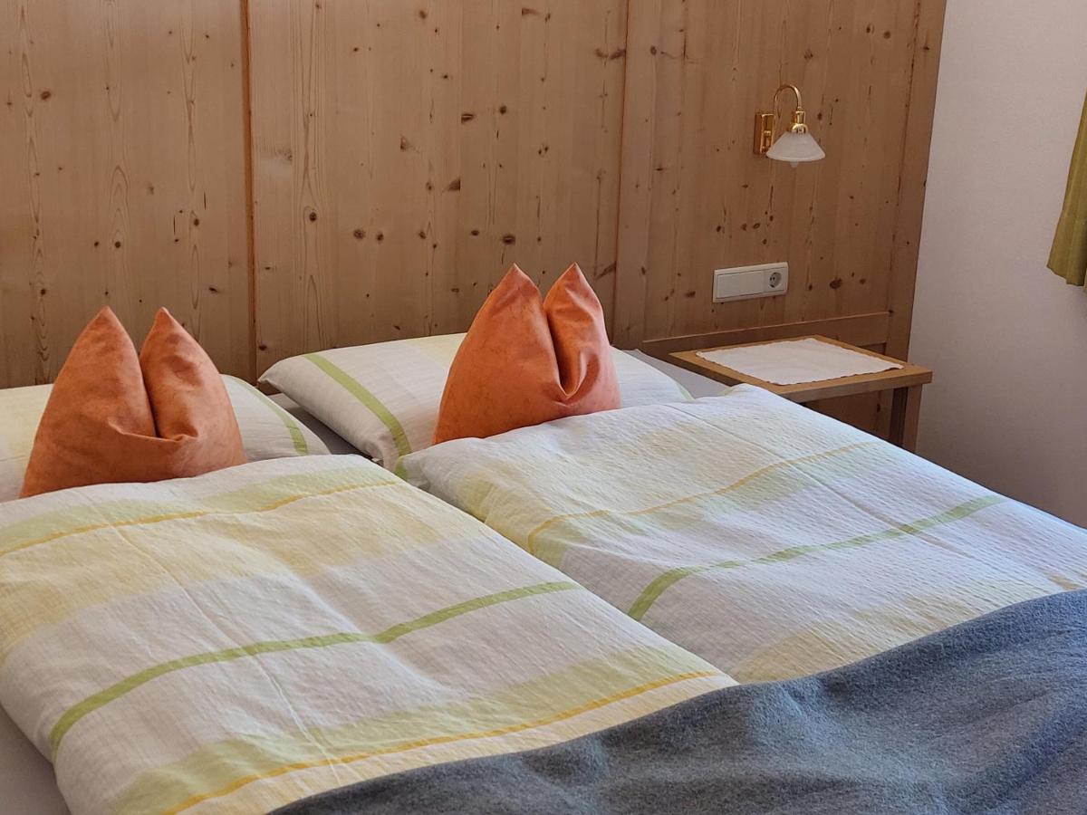 Gostnerhof Leilighet Dobbiaco Eksteriør bilde